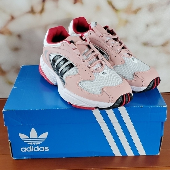 Adidas Falcon - Picture 11 of 12